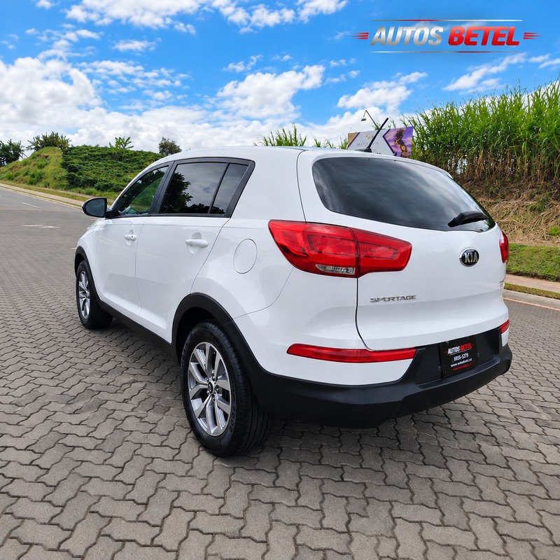 KIA SPORTAGE 2014