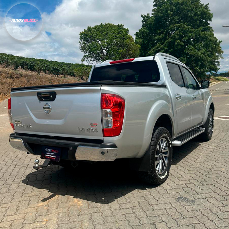 NISSAN FROINTIER NP300