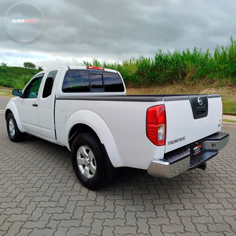 NISSAN FROINTIER 2010