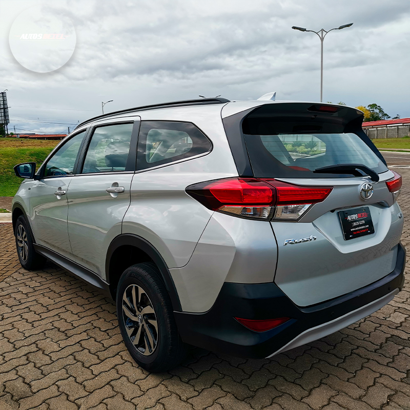 TOYOTA RUSH 2023